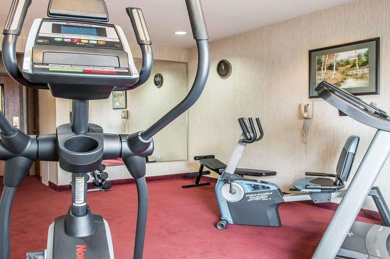 Quality Inn Upper Sandusky Eksteriør billede
