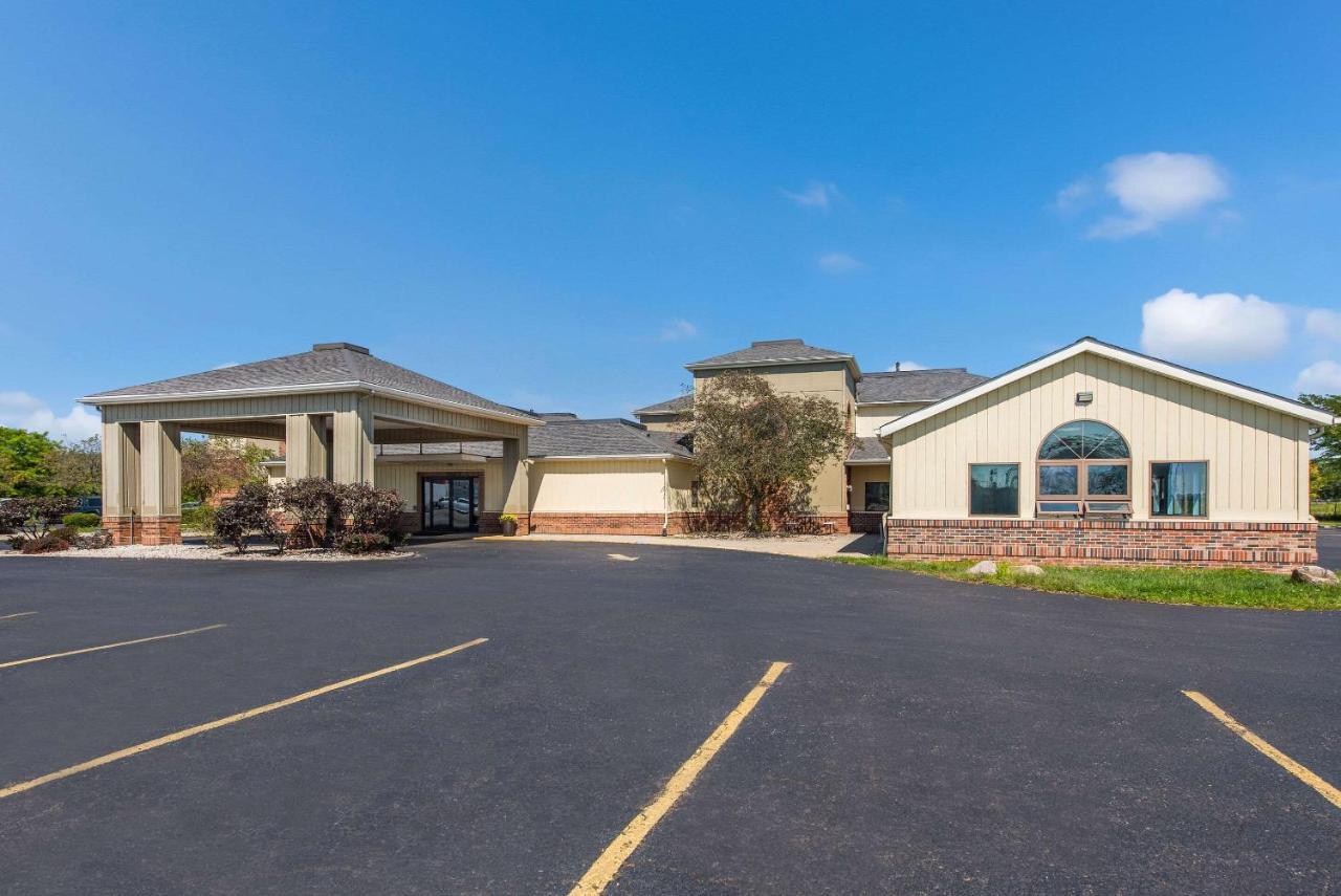 Quality Inn Upper Sandusky Eksteriør billede