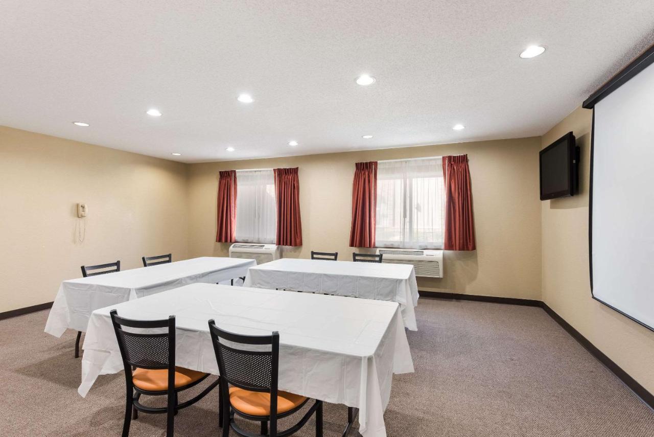 Quality Inn Upper Sandusky Eksteriør billede