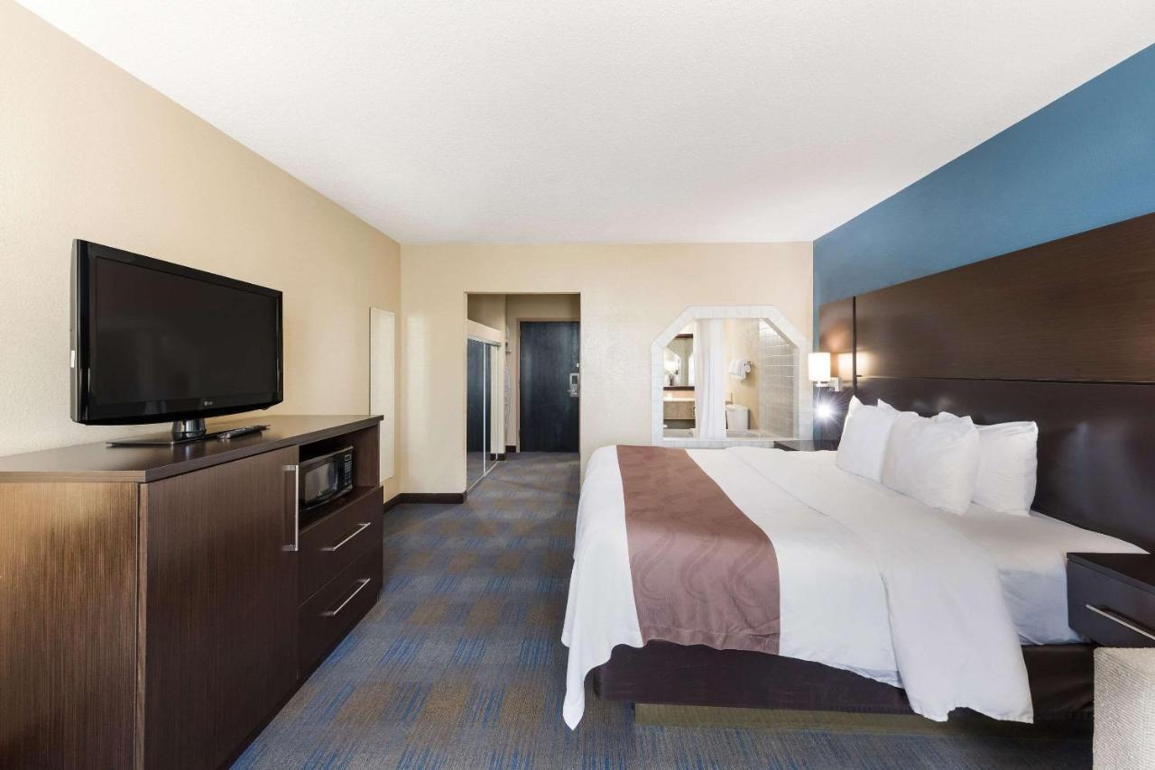 Quality Inn Upper Sandusky Eksteriør billede
