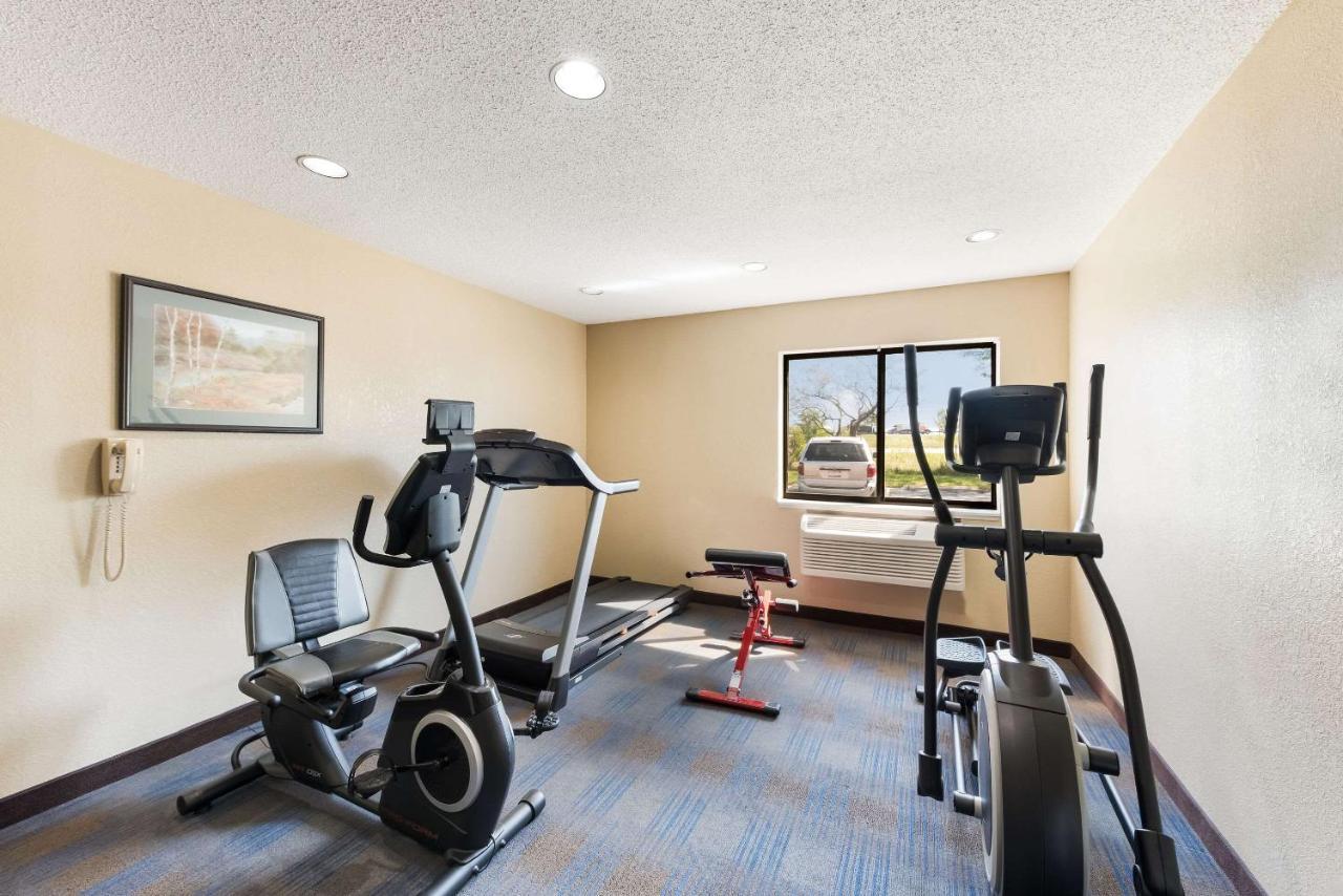 Quality Inn Upper Sandusky Eksteriør billede