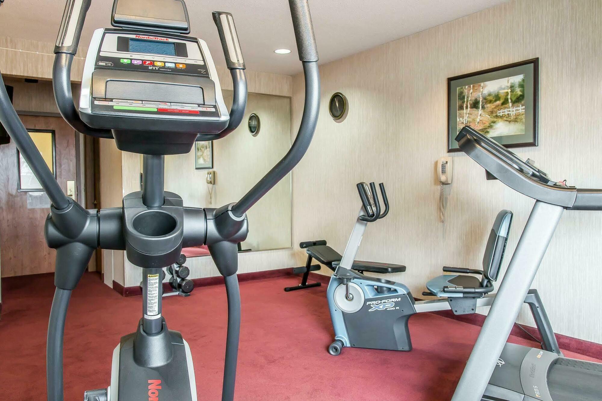 Quality Inn Upper Sandusky Eksteriør billede
